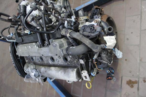 Foto: MOTOR Z16XE eines Opel Vectra 1.6 Caravan