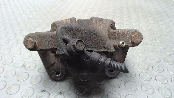 Foto: BREMSSATTEL VORN RECHTS eines Nissan Micra 1.2