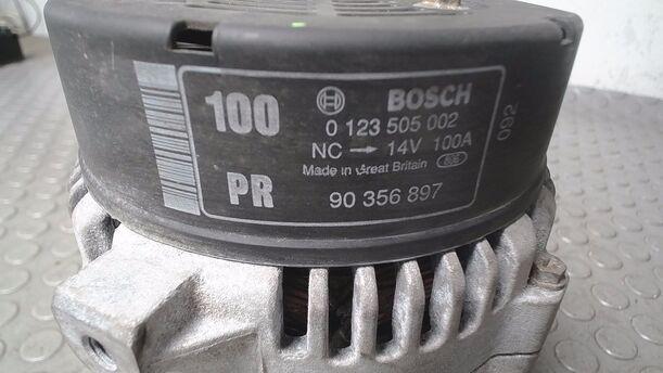 Foto: LICHTMASCHINE BOSCH eines Opel Vectra 1.6 Caravan