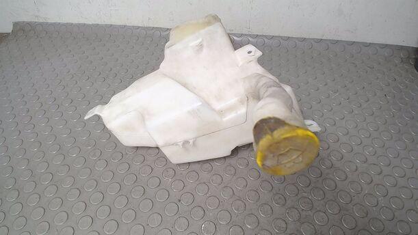 Foto: SCHEIBENWASCHBEHÄLTER ( XENON ) eines Opel Vectra 1.6 Caravan
