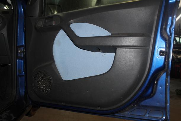 Foto: TÜR VORN RECHTS eines Fiat Panda 1.2