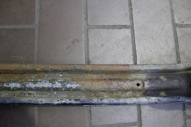 Foto: VERSTÄRKUNG HINTEN eines Fiat Panda 1.2