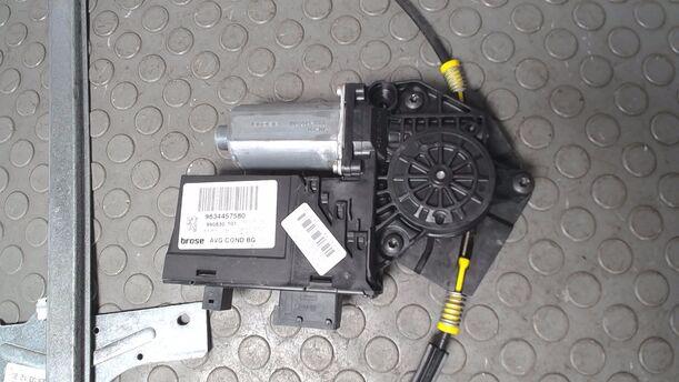 Foto: FENSTERHEBER ELEKTRISCH VORN LINKS eines Peugeot 307 HDi SW 110