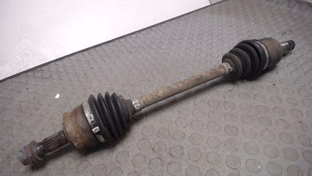 Foto: ANTRIEBSWELLE LINKS eines Fiat Panda 1.2