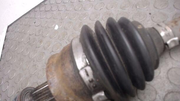 Foto: ANTRIEBSWELLE LINKS eines Fiat Panda 1.2