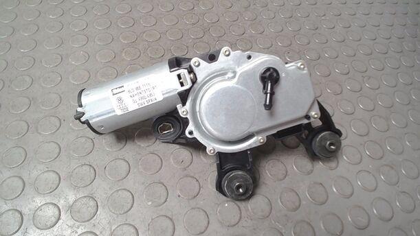 Foto: SCHEIBENWISCHERMOTOR HINTEN eines Audi A3 1.9 TDI