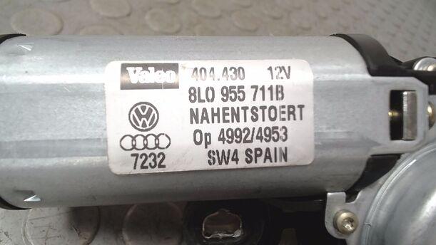 Foto: SCHEIBENWISCHERMOTOR HINTEN eines Audi A3 1.9 TDI