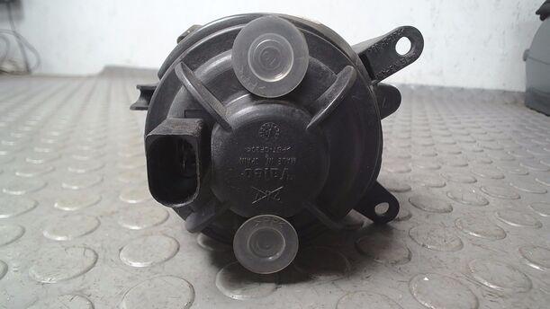 Foto: NEBELSCHEINWERFER RECHTS ( FACELIFT AB 2000 ) eines Audi A3 1.9 TDI