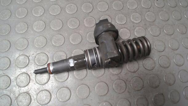 Foto: PUMPE DÜSE EINHEIT eines Audi A3 1.9 TDI