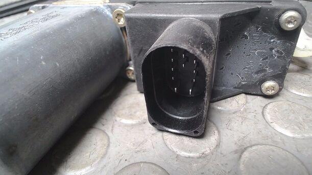 Foto: FENSTERHEBER ELEKTRISCH HINTEN RECHTS eines Audi A3 1.9 TDI