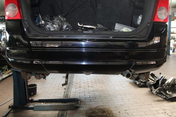 Foto: STOSSFÄNGER/ STOßSTANGE HINTEN ( FACELIFT ) eines Opel Agila 1.2 16 V