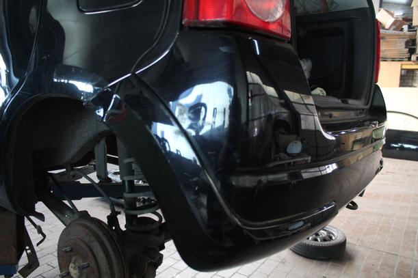 Foto: STOSSFÄNGER/ STOßSTANGE HINTEN ( FACELIFT ) eines Opel Agila 1.2 16 V