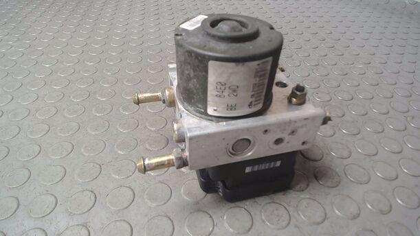 Foto: HAUPTBREMSAGGREGAT ABS eines Opel Agila 1.2 16 V GL