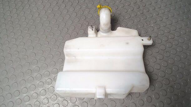 Foto: SCHEIBENWASCHBEHÄLTER eines Opel Agila 1.2 16 V LS