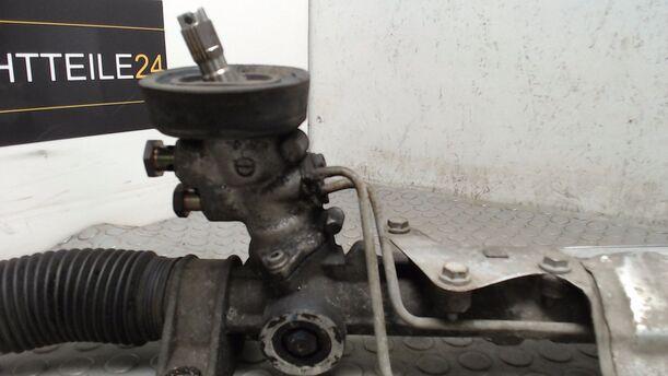Foto: SERVOLENKUNG eines VW New Beetle 2.0 LS