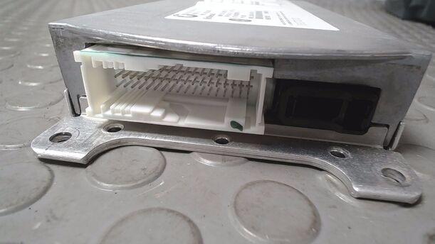 Foto: TELEMATIK BLUETOOTH STEUERMODUL eines BMW 335d Coupe Aut.