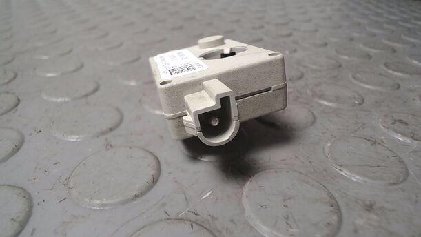 Foto: ANTENNEN SPERRKREIS/ SIGNAL SPERRKREIS eines BMW 335d Coupe Aut.