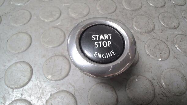 Foto: START/ STOP SCHALTER eines BMW 335d Coupe Aut.