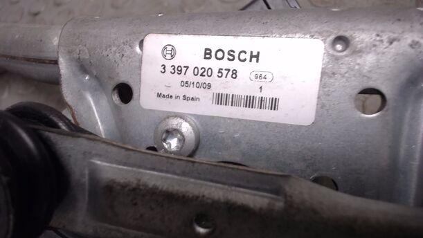 Foto: SCHEIBENWISCHERMOTOR VORN eines Peugeot 206+ 60