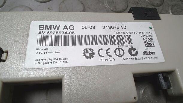 Foto: ANTENNENVERSTÄRKER eines BMW 335d Coupe Aut.