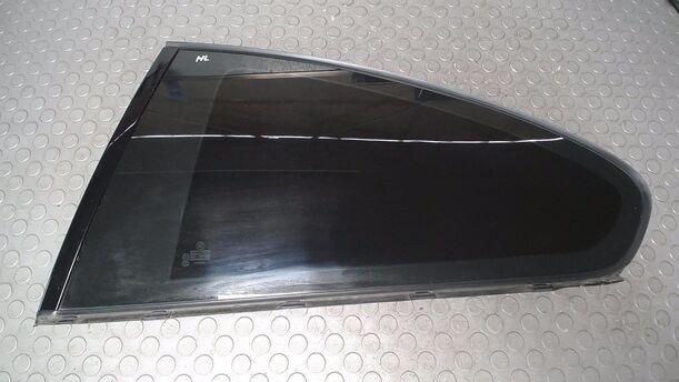 Foto: SEITENSCHEIBE HINTEN LINKS ( COUPE ) eines BMW 335d Coupe Aut.