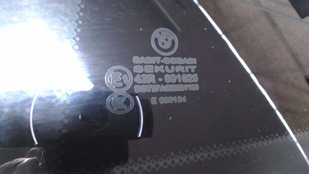 Foto: SEITENSCHEIBE HINTEN LINKS ( COUPE ) eines BMW 335d Coupe Aut.