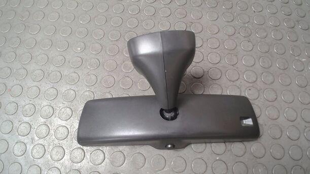 Foto: INNENSPIEGEL AUTOMATISCH ABBLENDBAR eines VW Golf 1.4 FSI