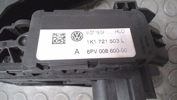 Foto: GASPEDAL eines VW Golf 1.4 FSI