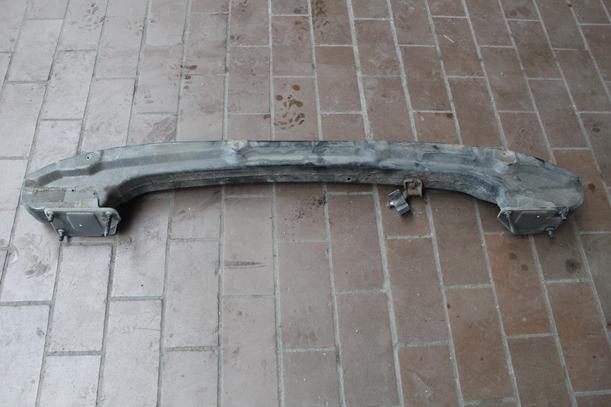Foto: VERSTÄRKUNG HINTEN ( T MODELL ) eines Mercedes-Benz C 180 T Kompressor Automatik