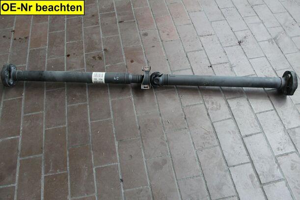 Foto: KARDANWELLE ( T MODELL / AUTOMATIK ) eines Mercedes-Benz C 180 T Kompressor Automatik