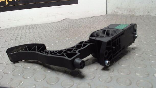 Foto: GASPEDAL eines Skoda Fabia 1.2 HTP