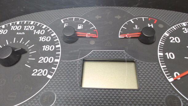 Foto: TACHOEINHEIT / KOMBIINSTRUMENT eines Fiat Grande Punto 1.4 8V Comfort