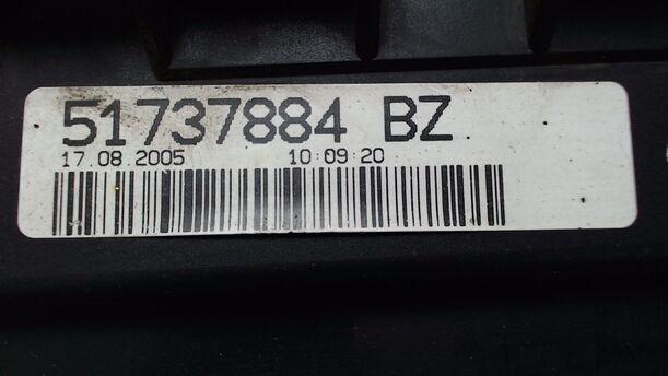 Foto: SICHERUNGSKASTEN eines Fiat Grande Punto 1.4 8V Comfort