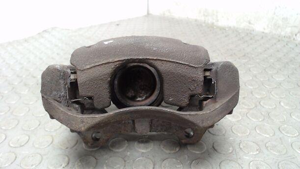 Foto: BREMSSATTEL VORN LINKS eines Fiat Grande Punto 1.4 8V Comfort