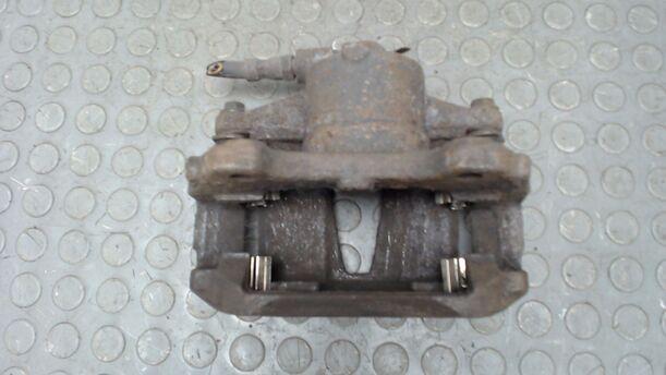 Foto: BREMSSATTEL VORN LINKS eines Fiat Grande Punto 1.4 8V Comfort