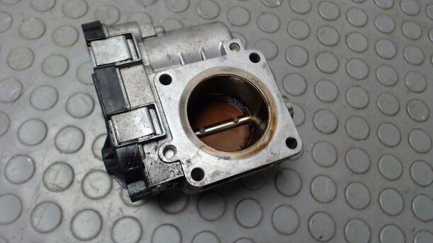 Foto: DROSSELKLAPPENSTUTZEN eines Fiat Grande Punto 1.4 8V Comfort