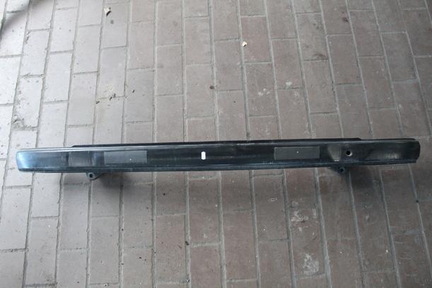 Foto: VERSTÄRKUNG HINTEN eines Mercedes-Benz B 180 CDI Comfort