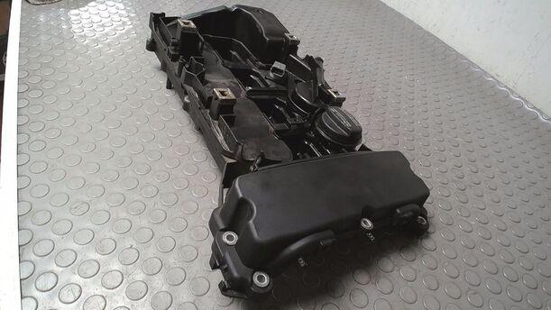 Foto: VENTILDECKEL eines Mercedes-Benz C 180 T Kompressor Automatik Comfort