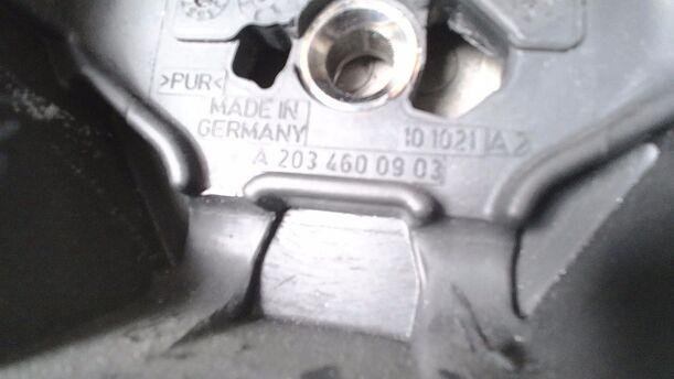 Foto: LEDERLENKRAD ( OHNE AIRBAG ) eines Mercedes-Benz C 180 T Kompressor Automatik Special