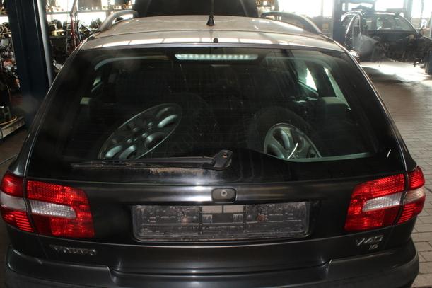 Foto: HECKKLAPPE/ HECKDECKEL eines Volvo V40 1.8 Special