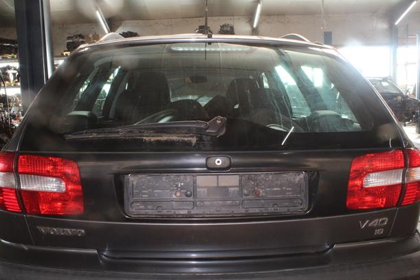Foto: HECKKLAPPE/ HECKDECKEL eines Volvo V40 1.8 Special