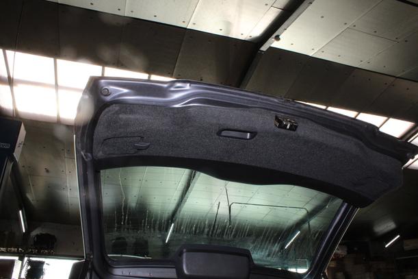Foto: HECKKLAPPE/ HECKDECKEL eines Volvo V40 1.8 Special