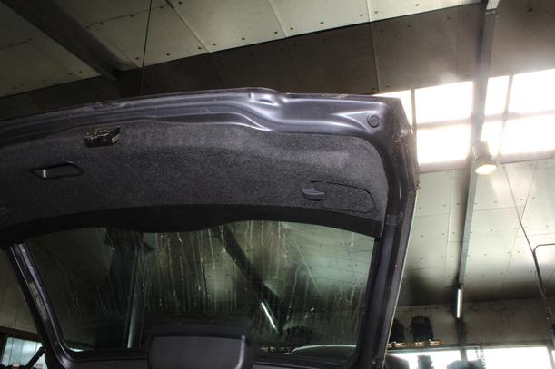 Foto: HECKKLAPPE/ HECKDECKEL eines Volvo V40 1.8 Special