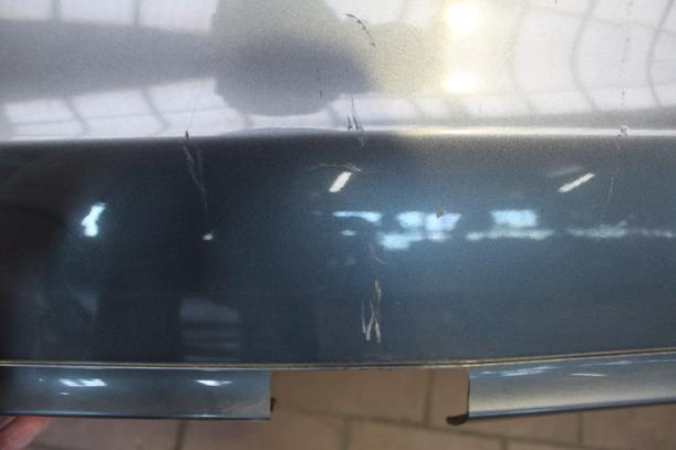 Foto: STOSSFÄNGER/ STOßSTANGE HINTEN ( FACELIFT ) eines Volvo V40 1.8 Special