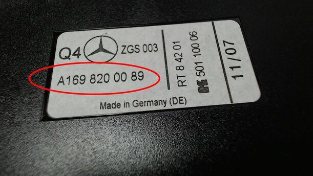 Foto: ANTENNENVERSTÄRKER eines Mercedes-Benz B 180 CDI Special