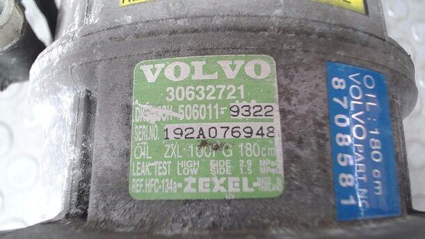 Foto: KOMPRESSOR KLIMAANLAGE/ KLIMAKOMPRESSOR eines Volvo V40 1.8