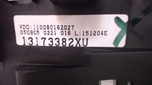 Foto: TACHOEINHEIT (ENTHEIRATET) eines Opel Meriva 1.4 GL 1,8 E