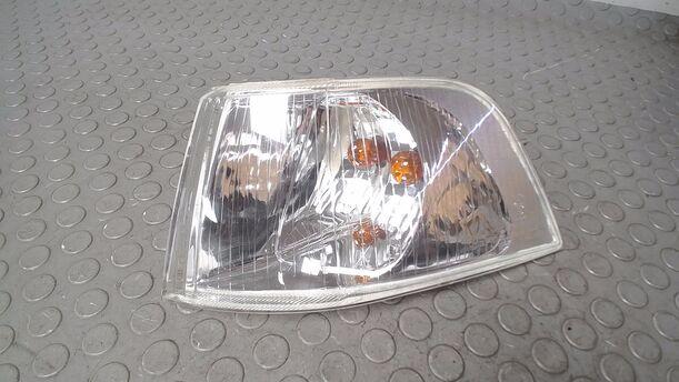 Foto: BLINKER LINKS ( FACELIFT ) eines Volvo V40 1.8
