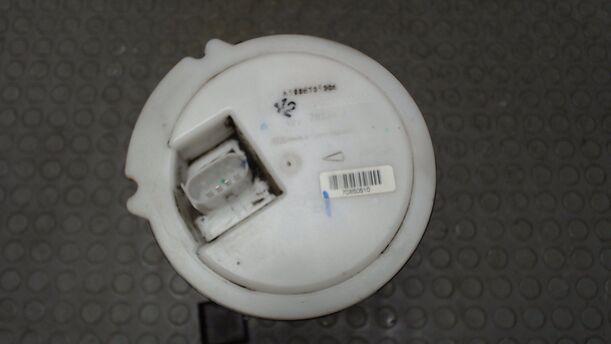 Foto: KRAFTSTOFFPUMPE eines Mercedes-Benz B 180 CDI