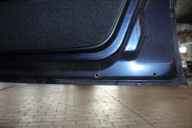 Foto: TÜR VORN RECHTS ( MOD 94 ) eines VW Passat Variant 1.6